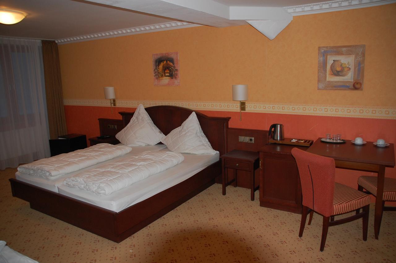 Kegel Tanz Palast Winterberg Hotel ภายนอก รูปภาพ