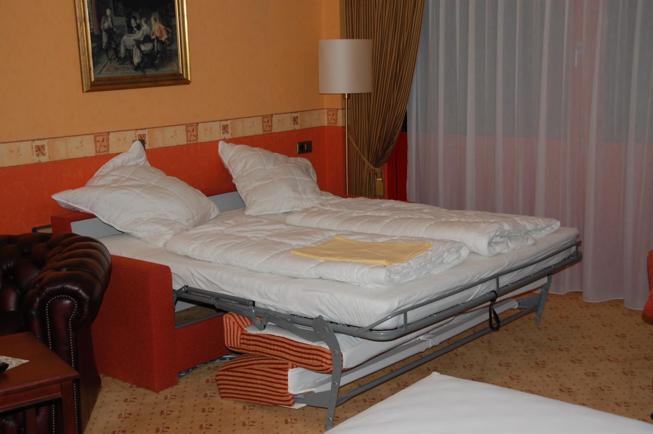 Kegel Tanz Palast Winterberg Hotel ภายนอก รูปภาพ