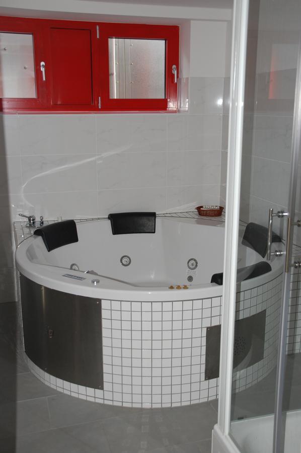 Kegel Tanz Palast Winterberg Hotel ภายนอก รูปภาพ