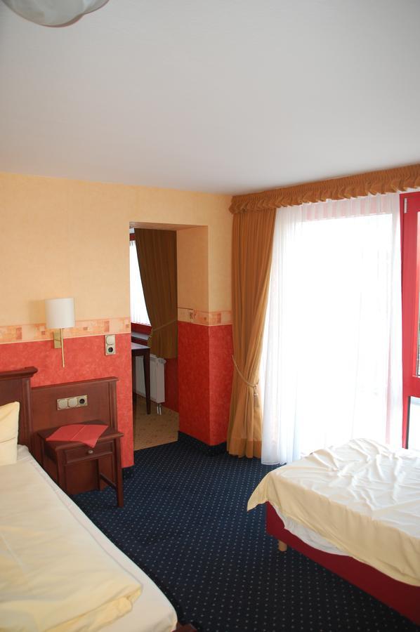 Kegel Tanz Palast Winterberg Hotel ภายนอก รูปภาพ